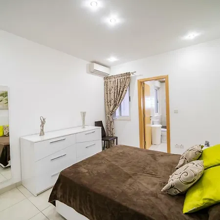 A Spacious Apartman San Pawl il-Baħar